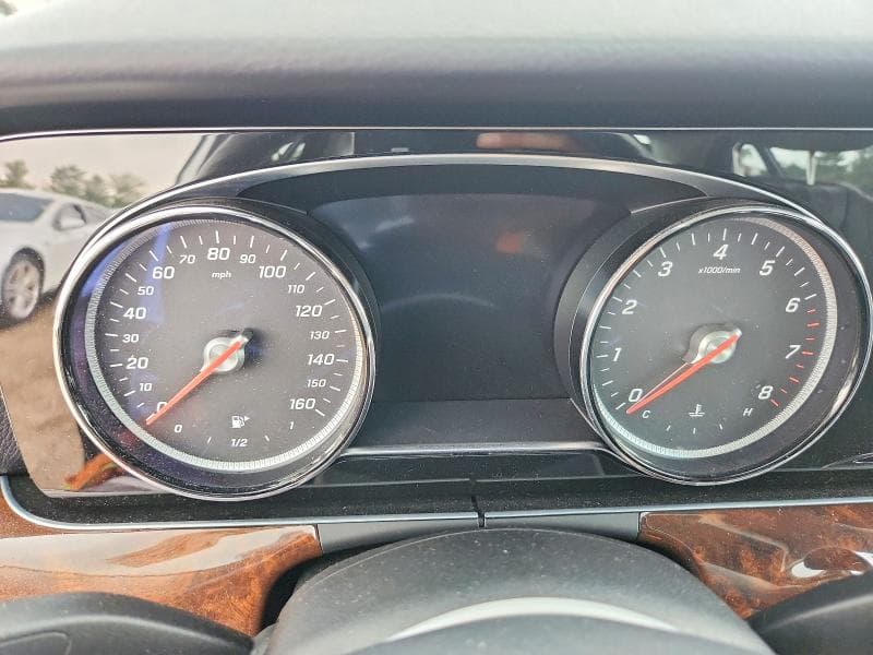 2017 MERCEDES-BENZ E 300 4MATIC 9