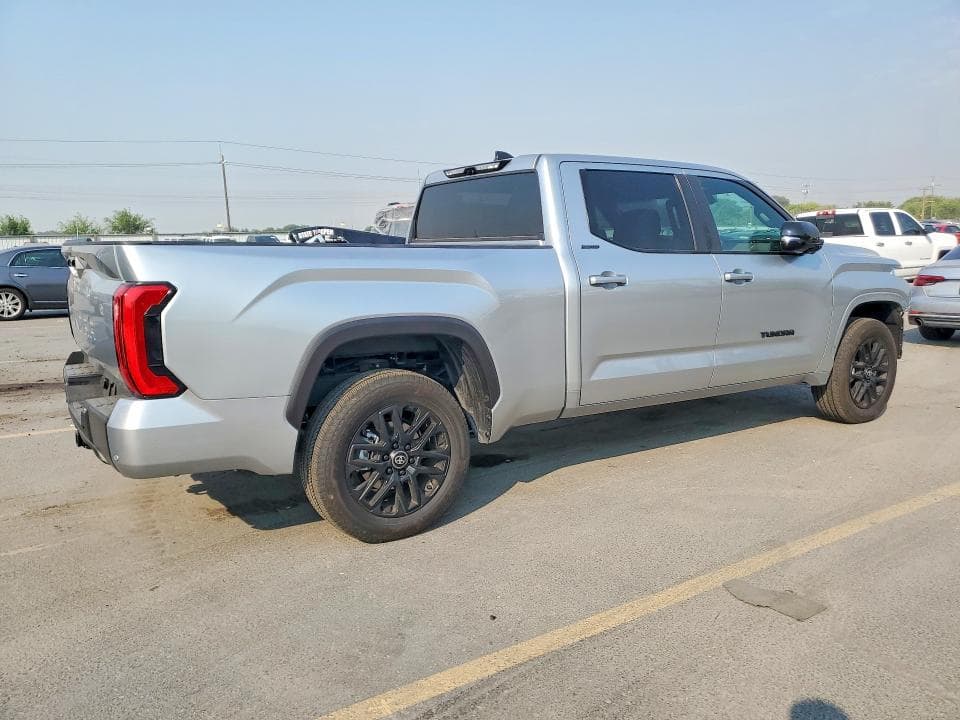 2026 TOYOTA TUNDRA LIMITED 3