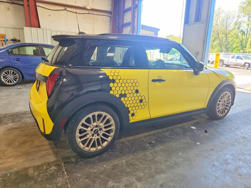 2025 MINI COOPER S 3