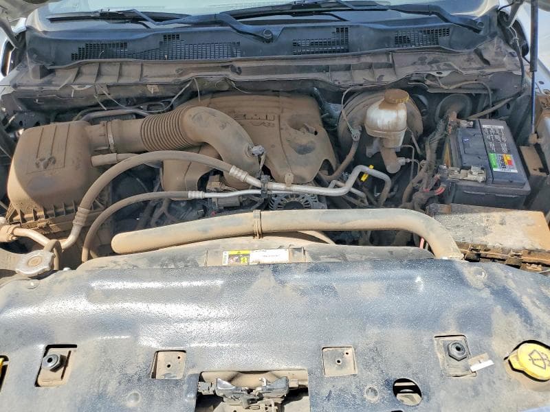2019 RAM 1500 CLASSIC SLT 11