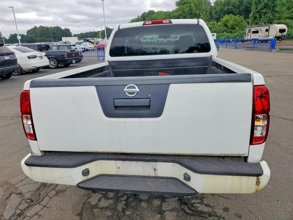 2018 NISSAN FRONTIER S 6