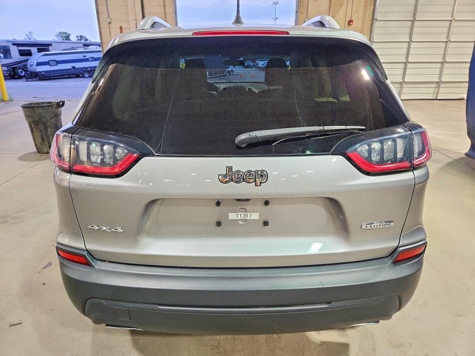 2019 JEEP CHEROKEE LATITUDE 6