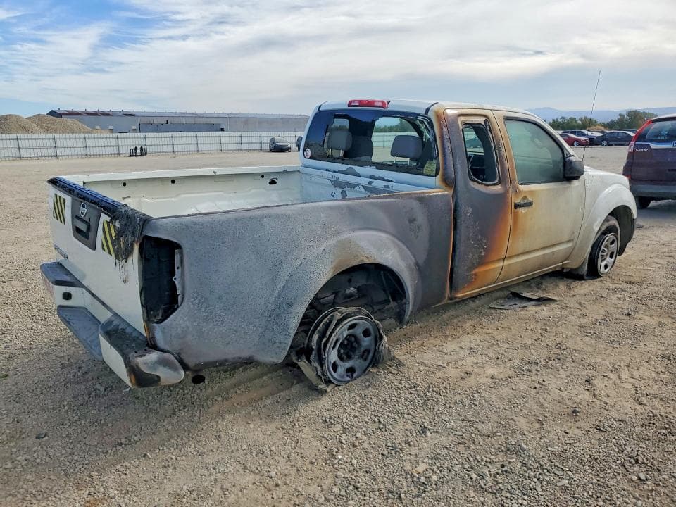 2018 NISSAN FRONTIER S 3