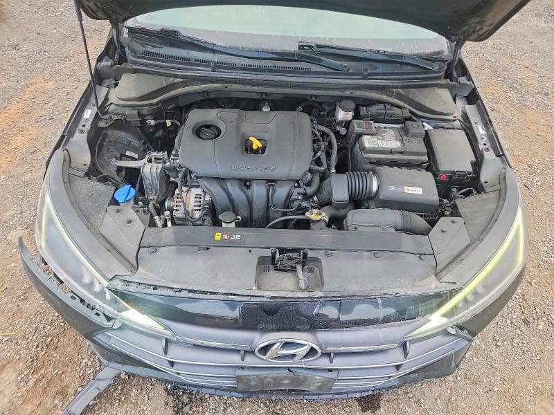 2019 HYUNDAI ELANTRA SEL 11