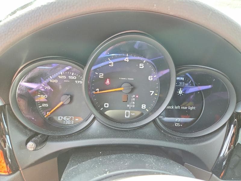2020 PORSCHE MACAN 9