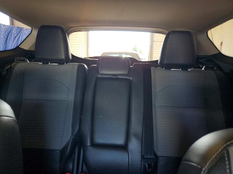 2017 FORD ESCAPE SE 10