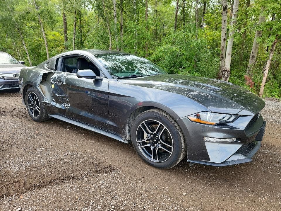 2020 FORD MUSTANG 4