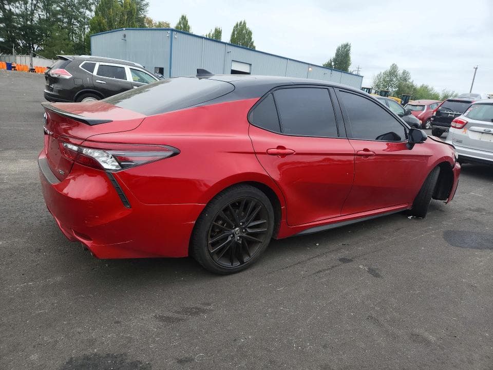 2021 TOYOTA CAMRY XSE 3
