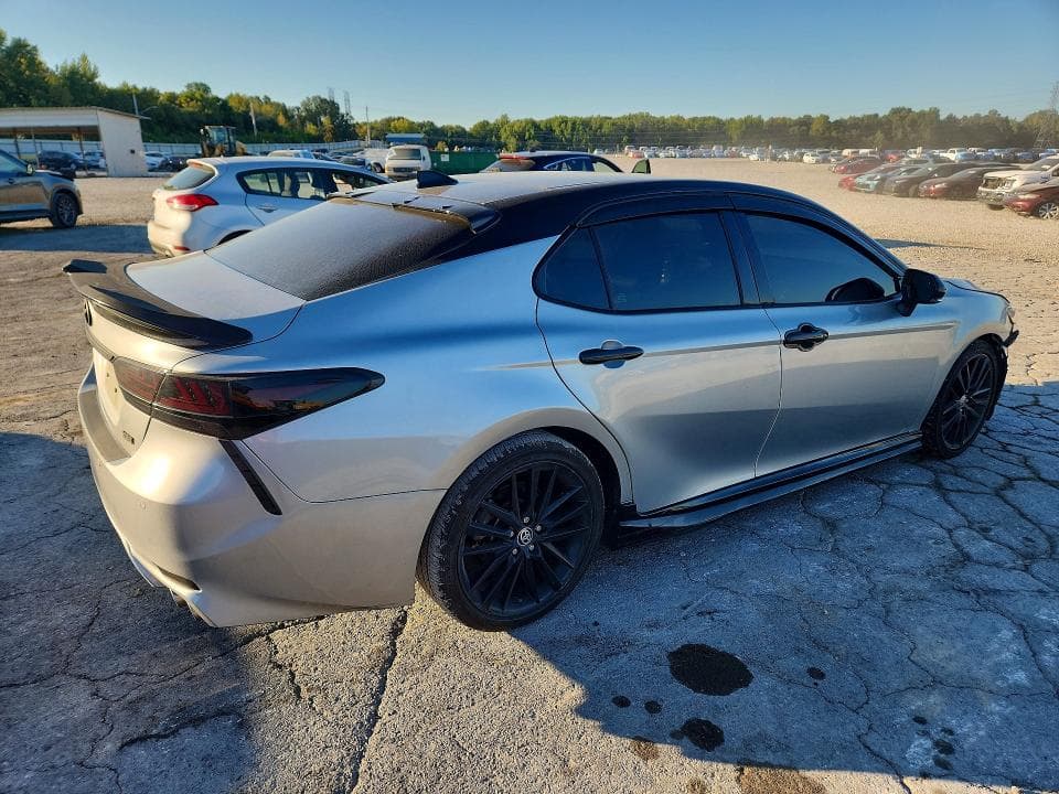 2022 TOYOTA CAMRY XSE V6 3