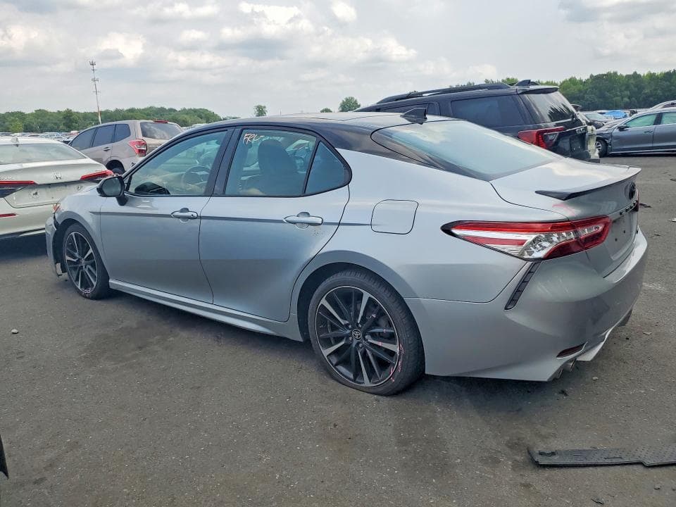 2020 TOYOTA CAMRY XSE 2