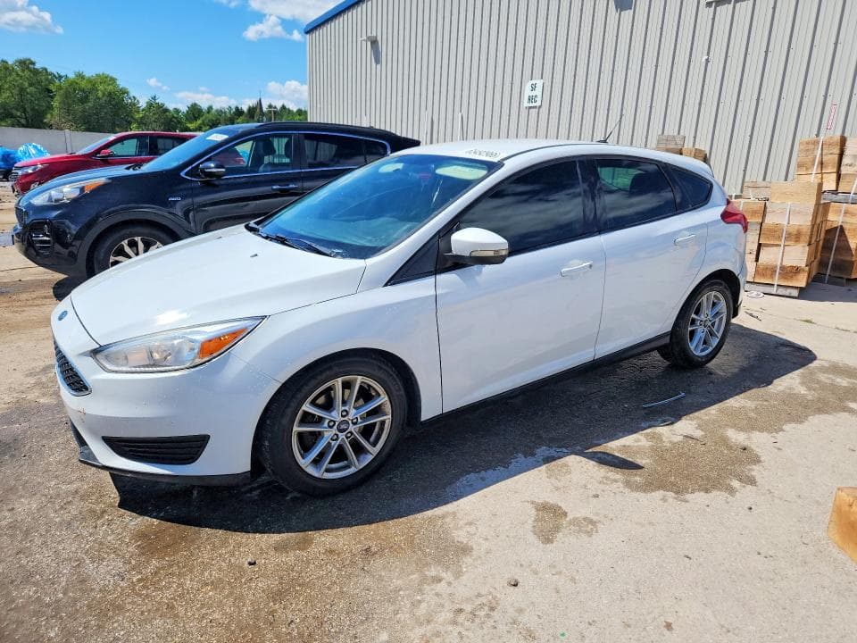 2017 FORD FOCUS SE - 1