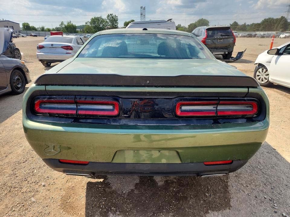2022 DODGE CHALLENGER SXT 6