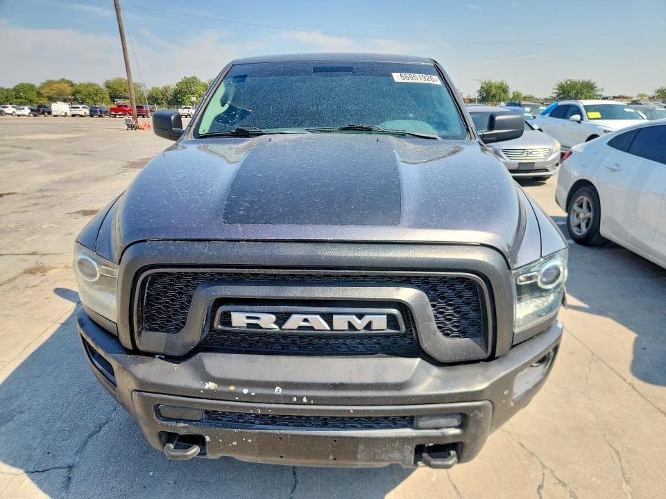 2019 RAM 1500 CLASSIC SLT 5