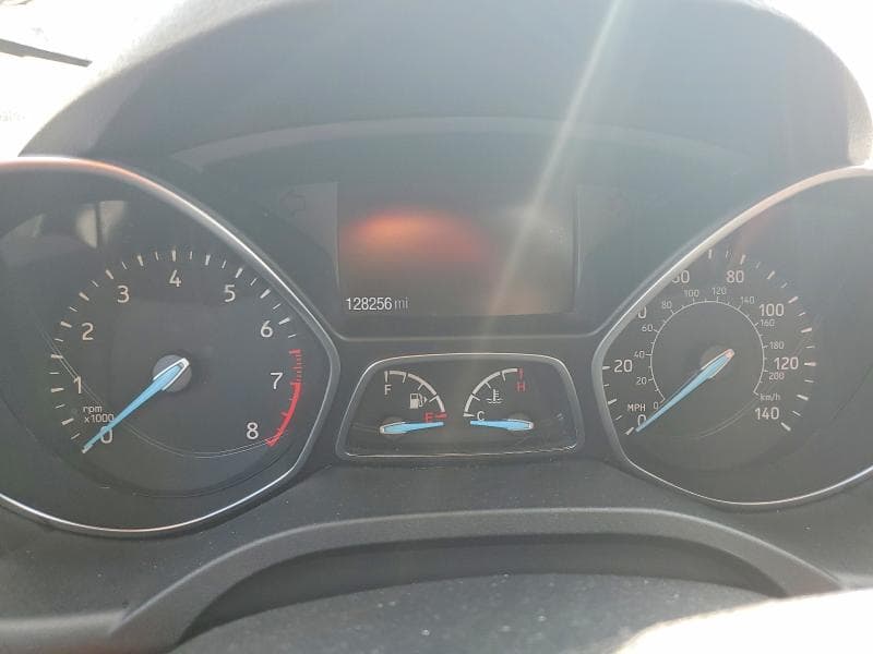 2017 FORD ESCAPE SE 9
