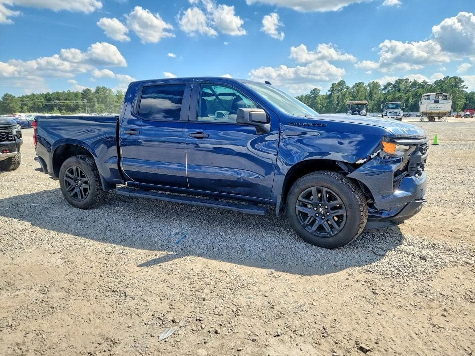 2023 CHEVROLET SILVERADO C1500 CUSTOM 4