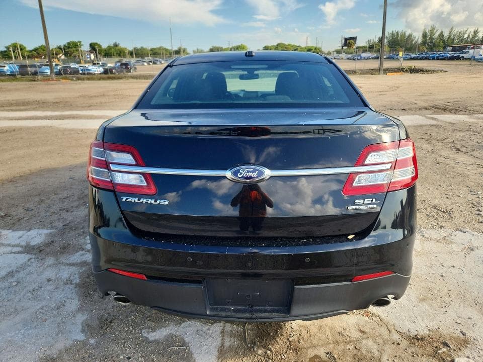 2018 FORD TAURUS SEL 6