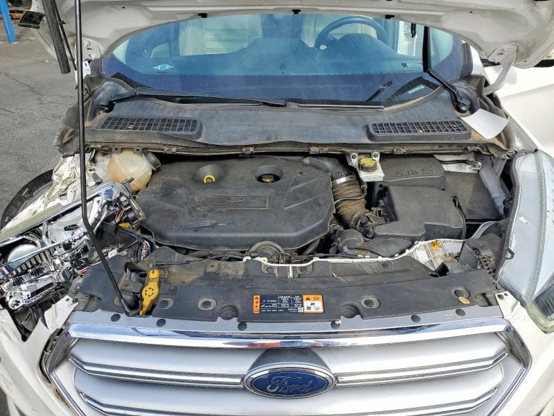 2017 FORD ESCAPE TITANIUM 12