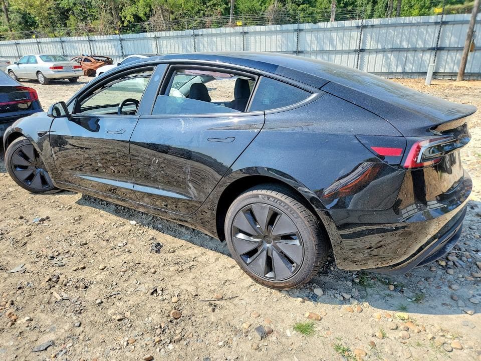 2026 TESLA MODEL 3 2