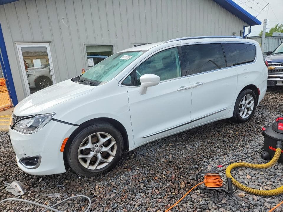 2018 CHRYSLER PACIFICA TOURING L - 1