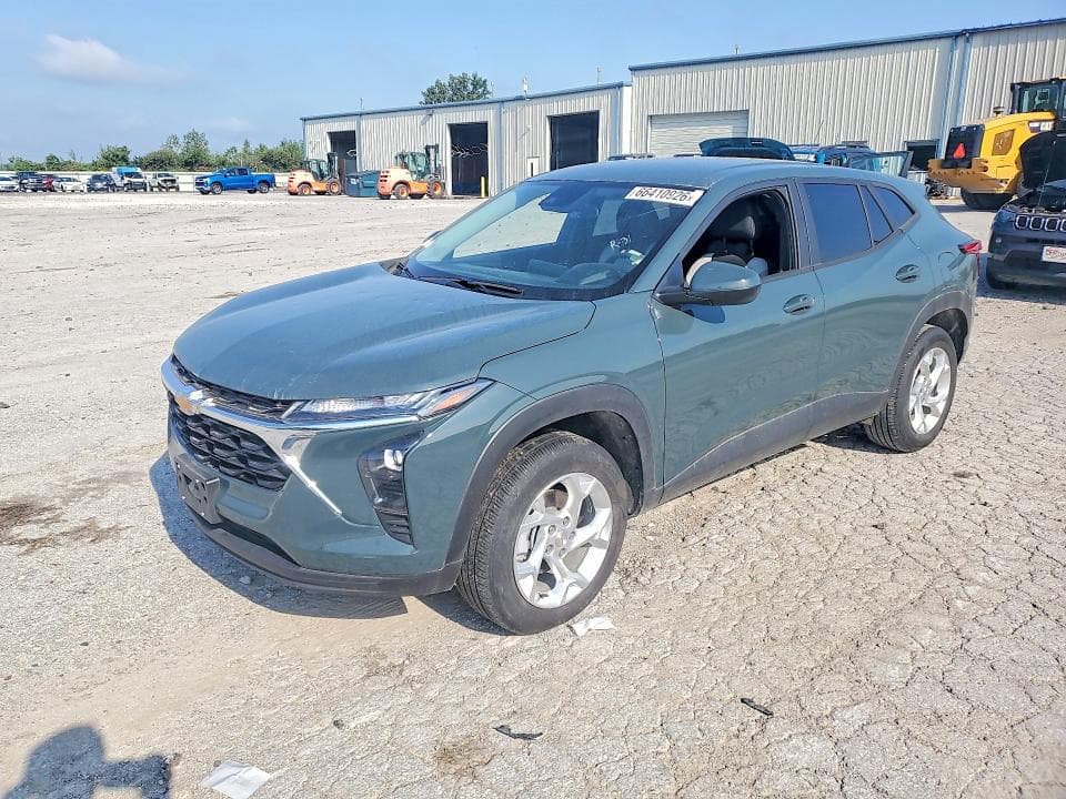 2025 CHEVROLET TRAX LS - 1