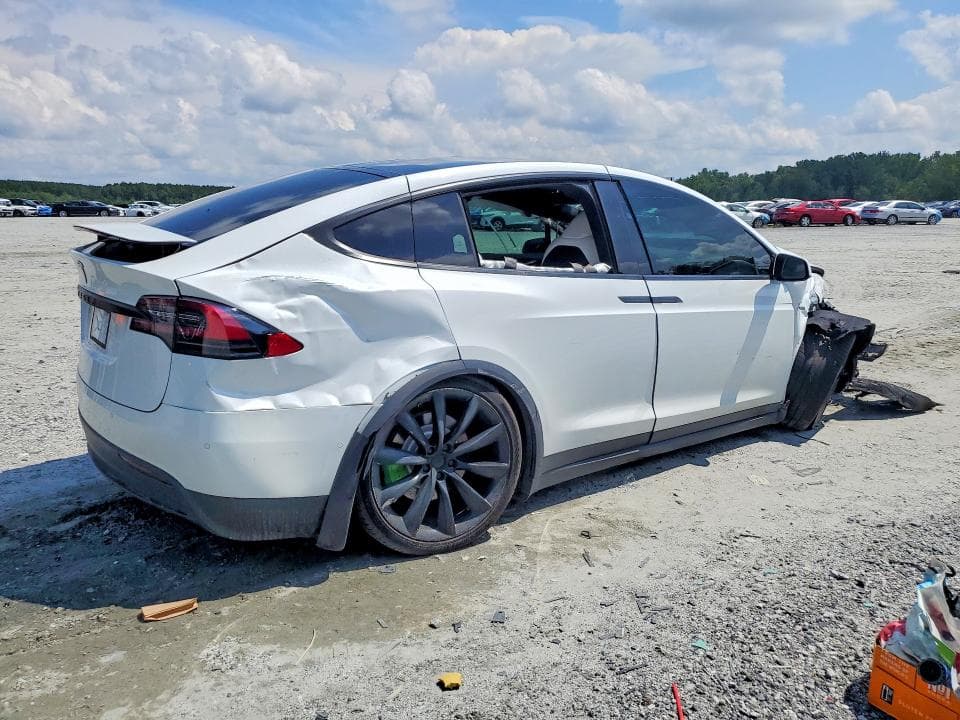 2021 TESLA MODEL X 3