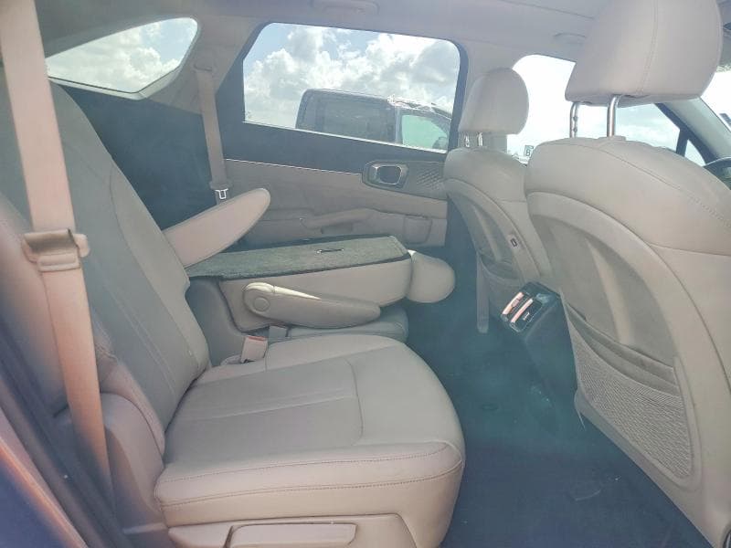 2023 KIA SORENTO SX 11