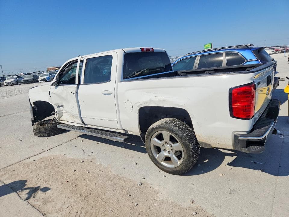 2018 CHEVROLET SILVERADO C1500 LT 2