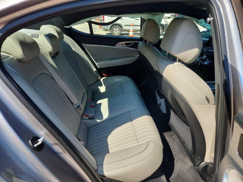 2022 GENESIS G70 3.3T STANDARD 10