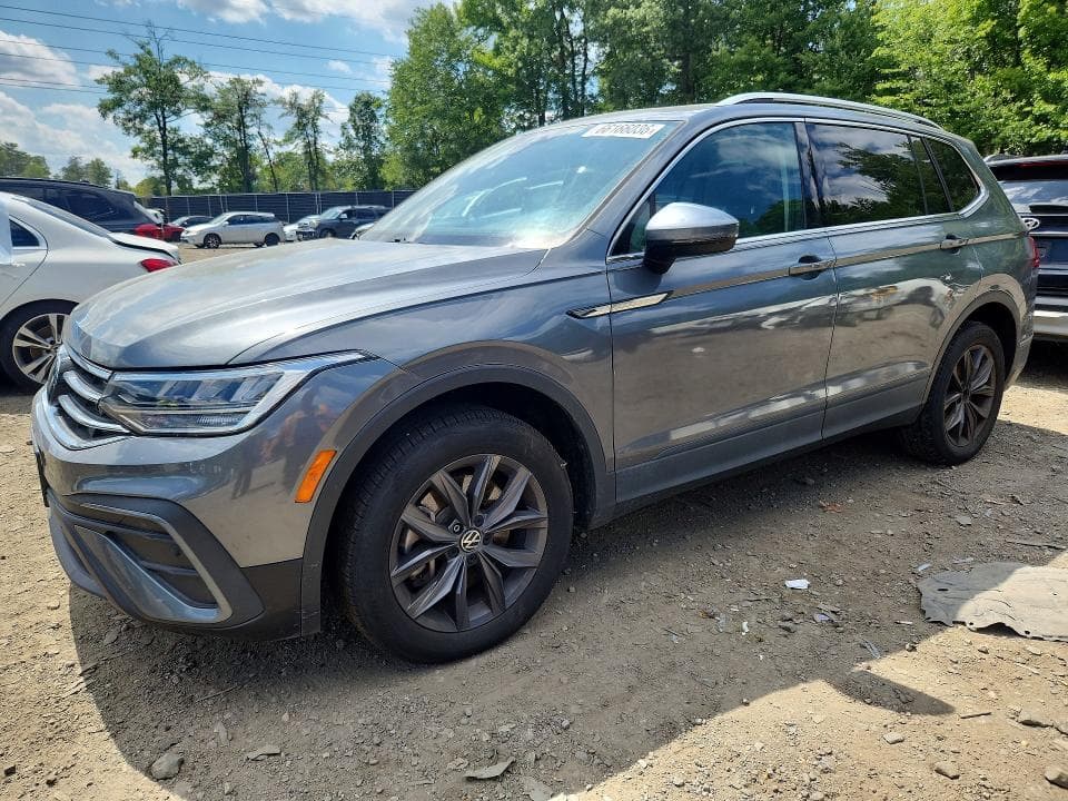 2022 VOLKSWAGEN TIGUAN SE
