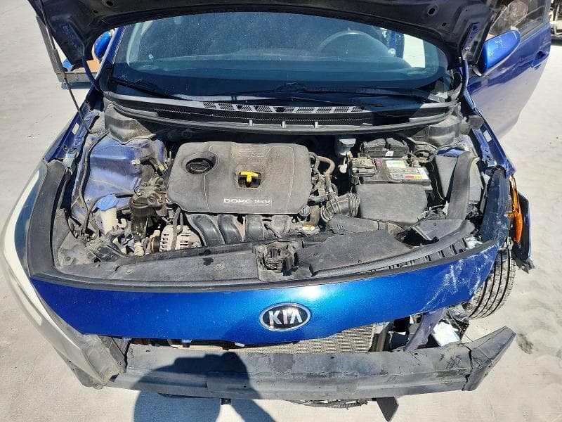 2017 KIA FORTE LX 11