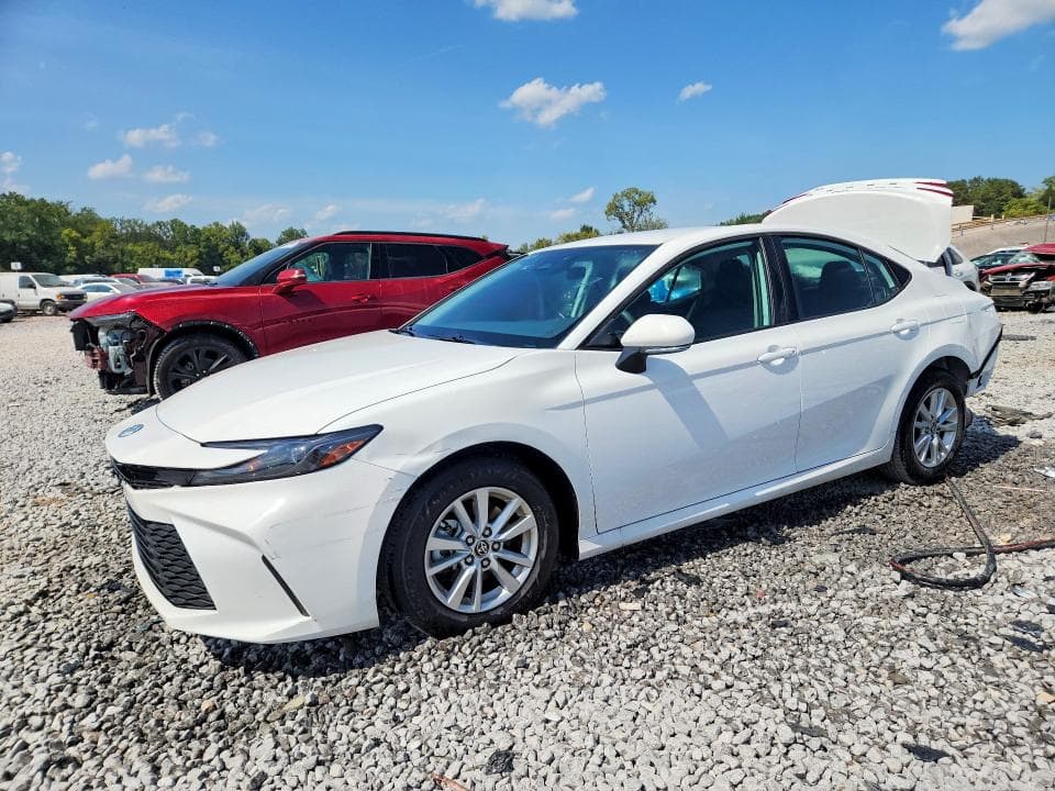 2025 TOYOTA CAMRY LE - 1