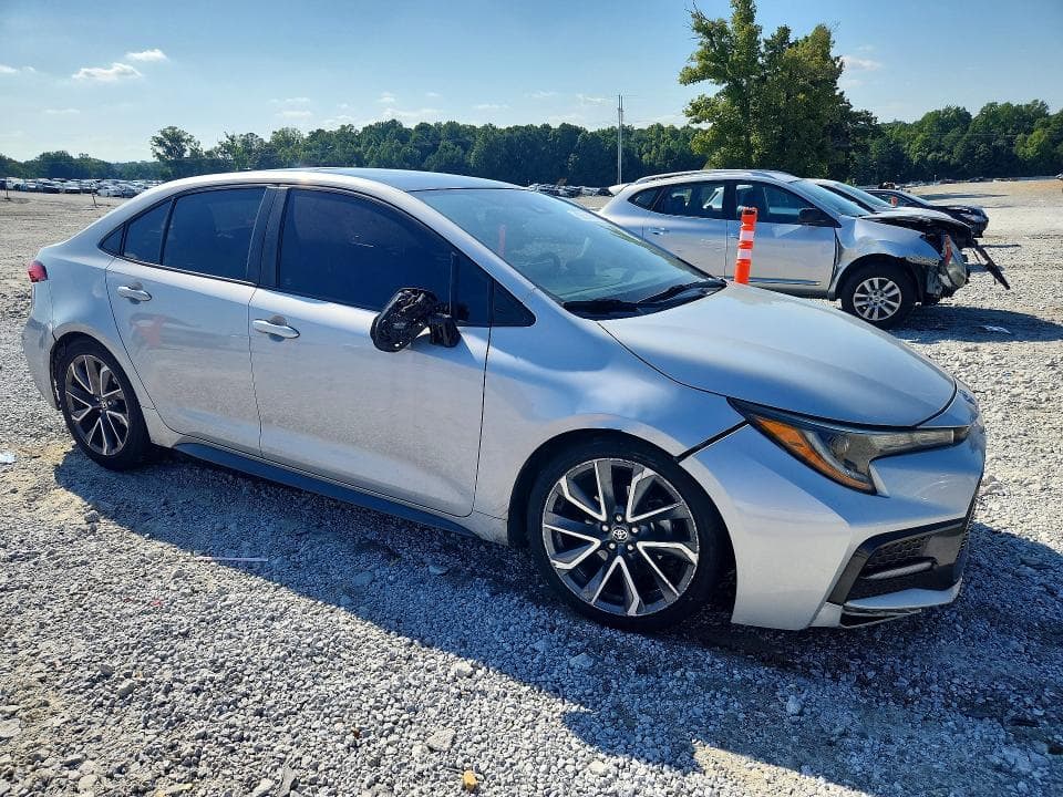 2021 TOYOTA COROLLA SE 4