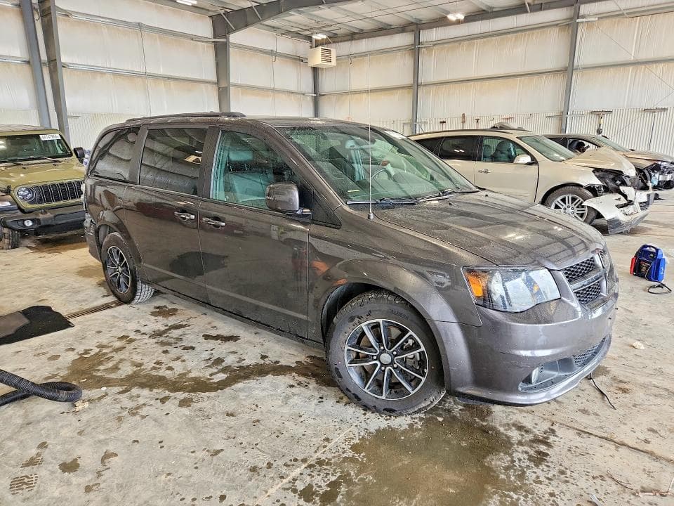 2018 DODGE GRAND CARAVAN GT 4