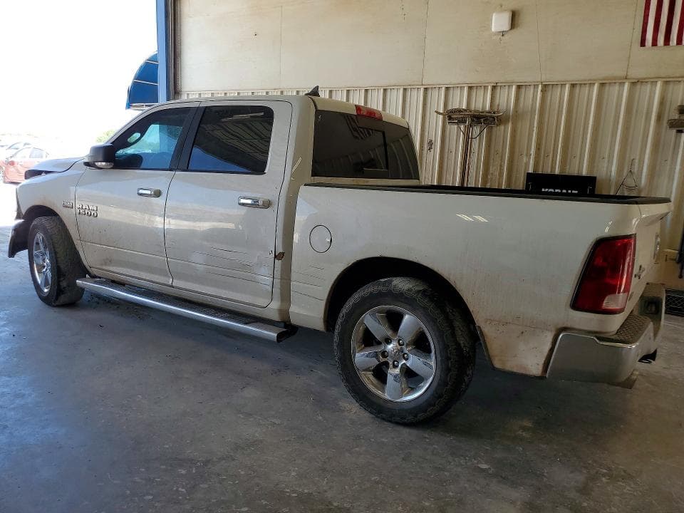 2017 RAM 1500 SLT 2