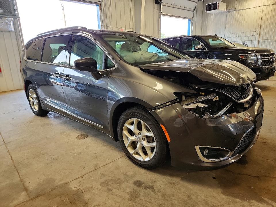 2018 CHRYSLER PACIFICA TOURING L PLUS 4