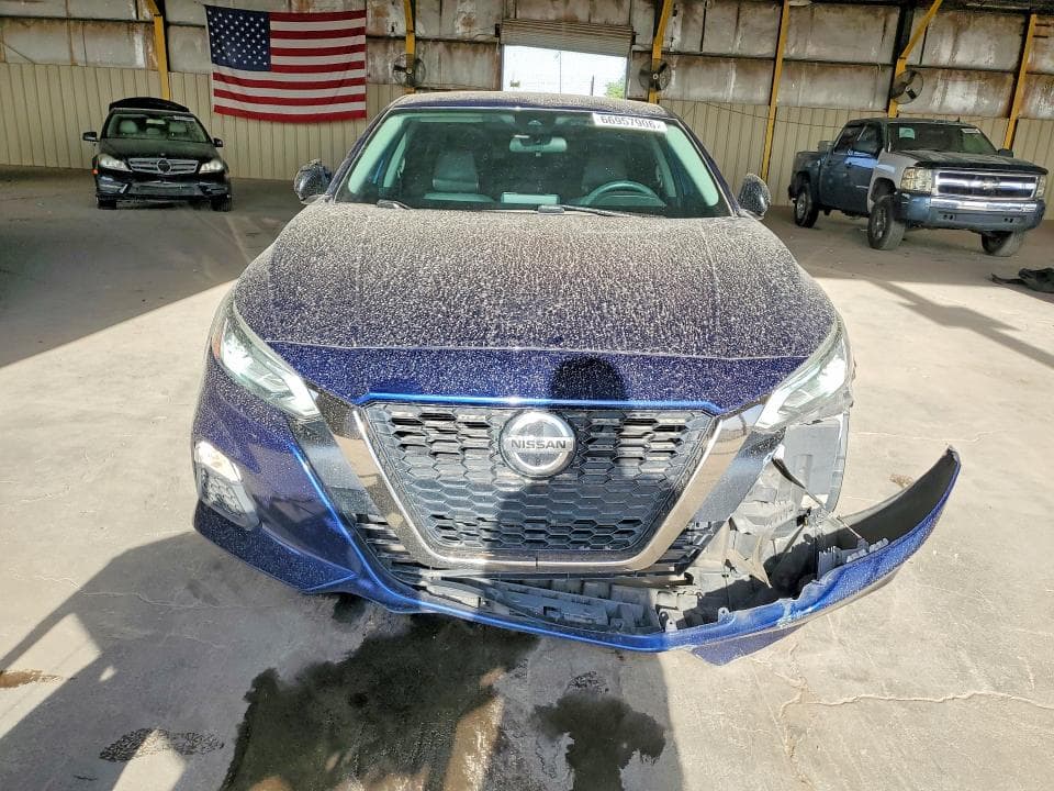 2021 NISSAN ALTIMA SR 5