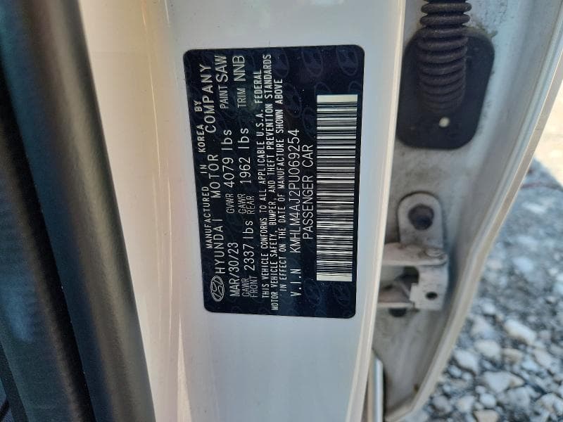 2023 HYUNDAI ELANTRA BLUE 13