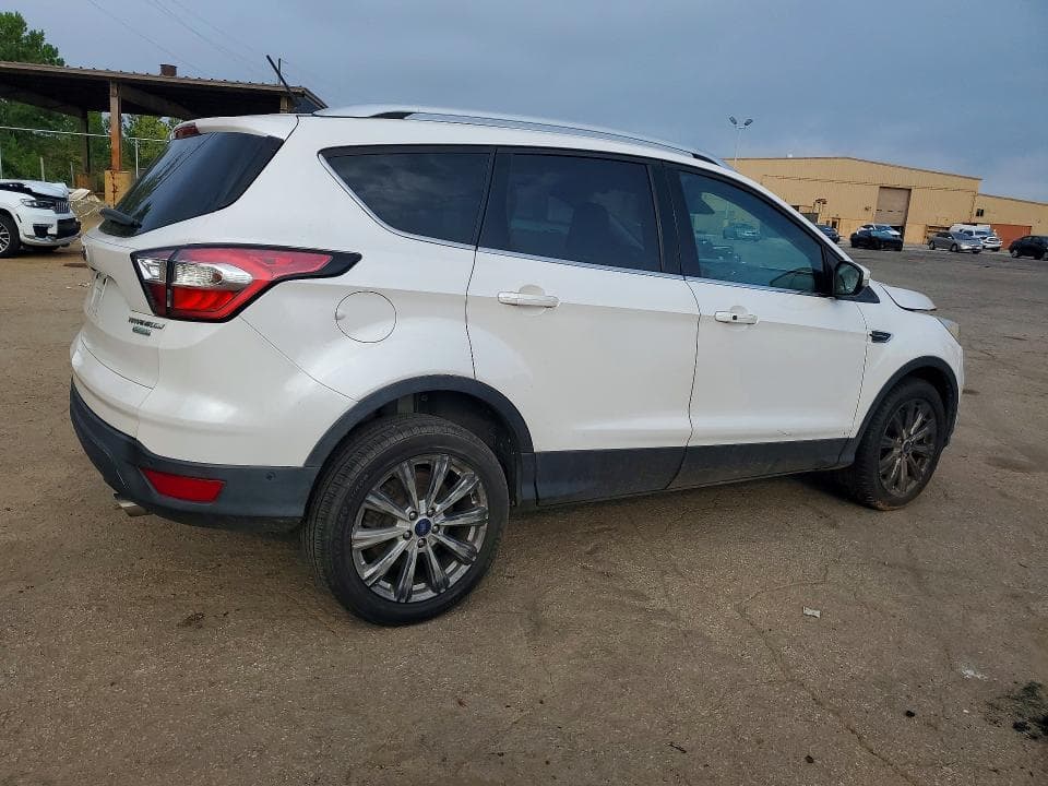 2018 FORD ESCAPE TITANIUM 3