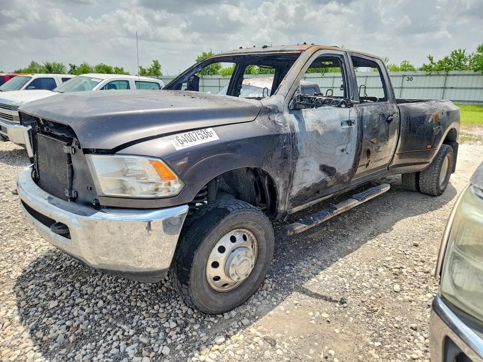 2017 RAM 3500 ST - 1