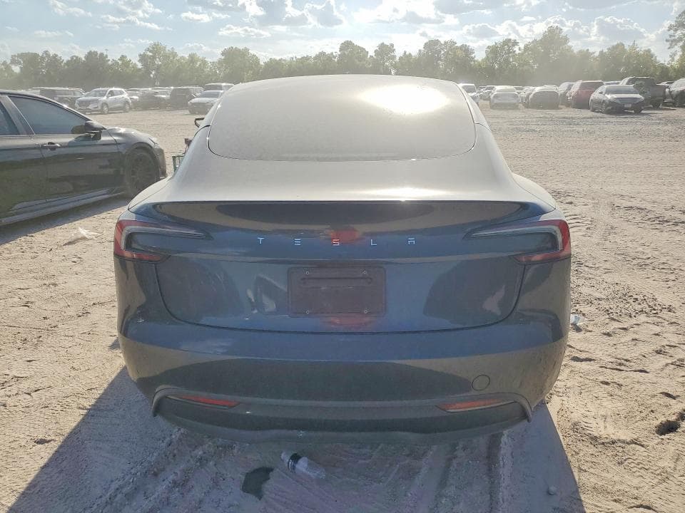 2024 TESLA MODEL 3 6