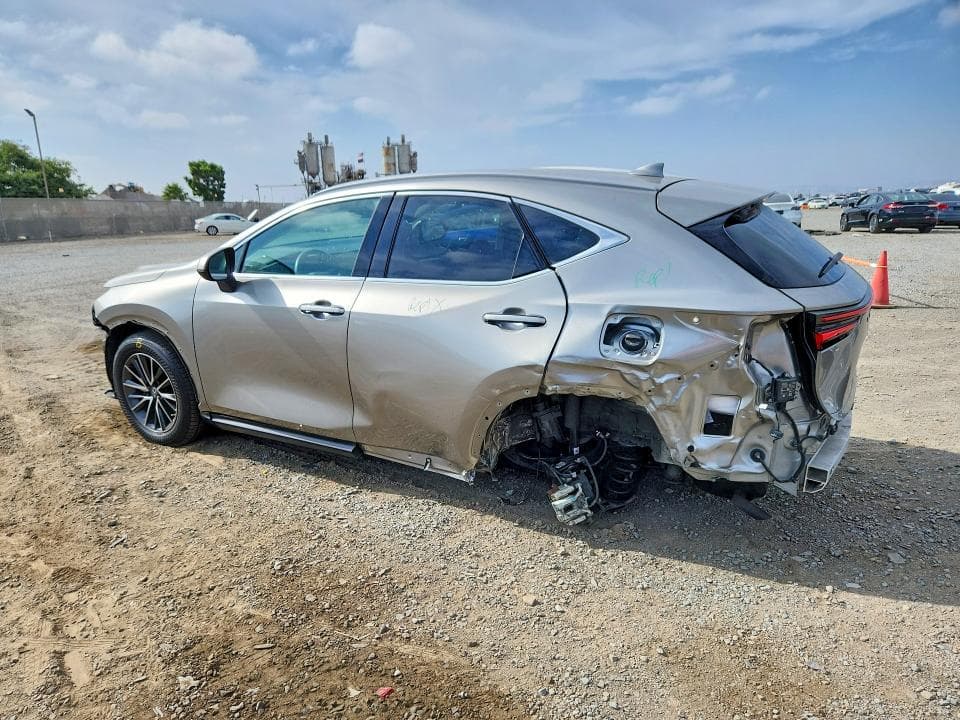 2023 LEXUS NX 250 2