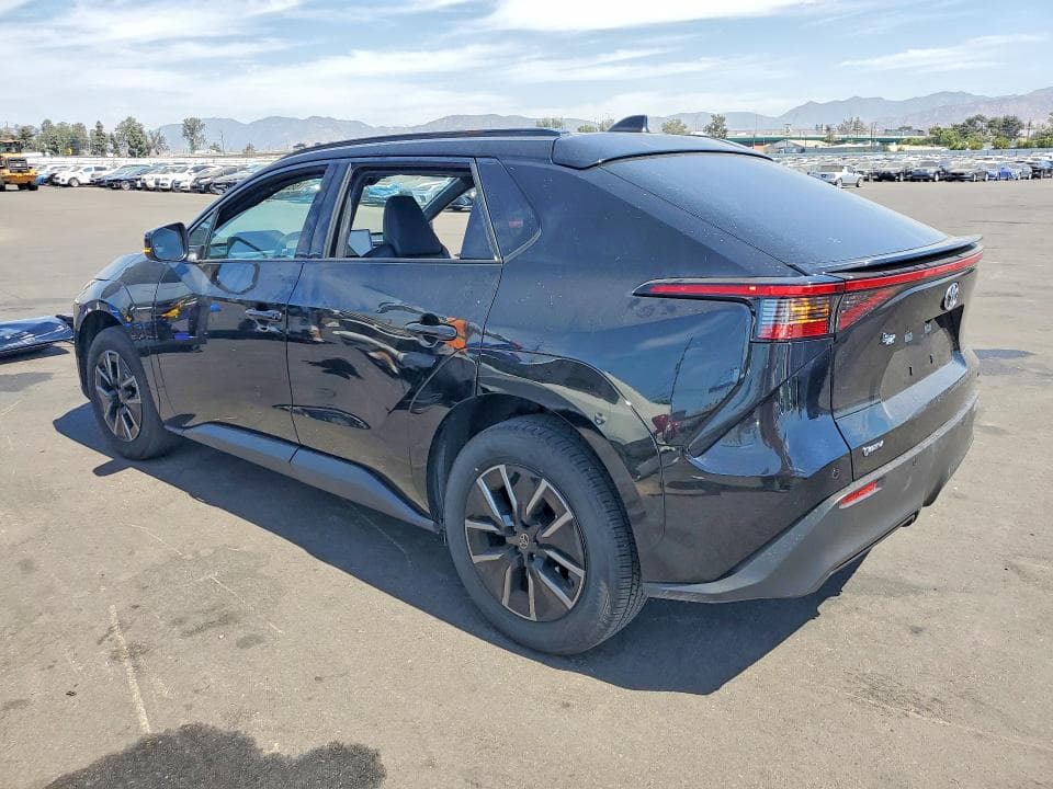 2026 TOYOTA BZ XLE PLUS 2