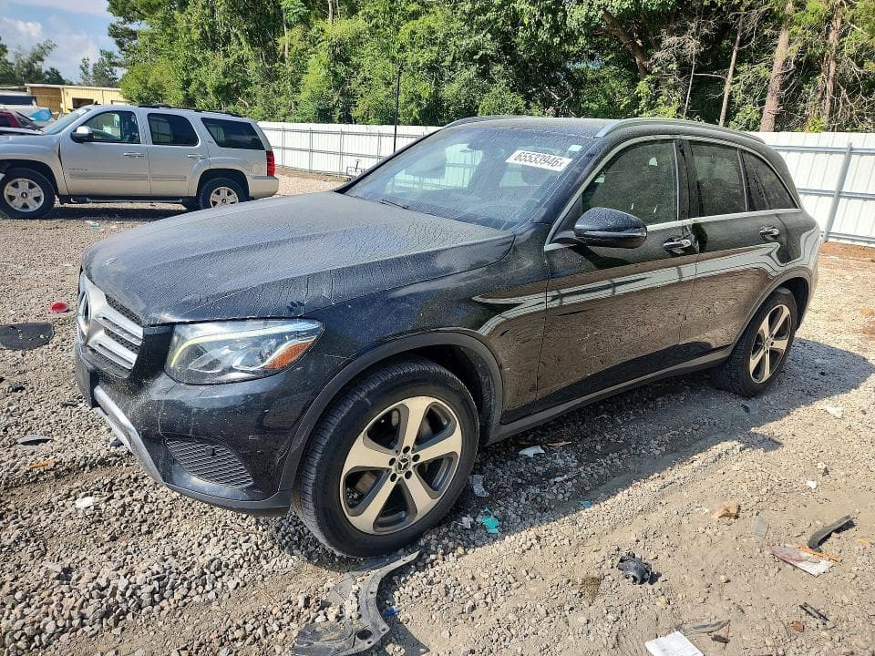 2017 MERCEDES-BENZ GLC 300 - 1