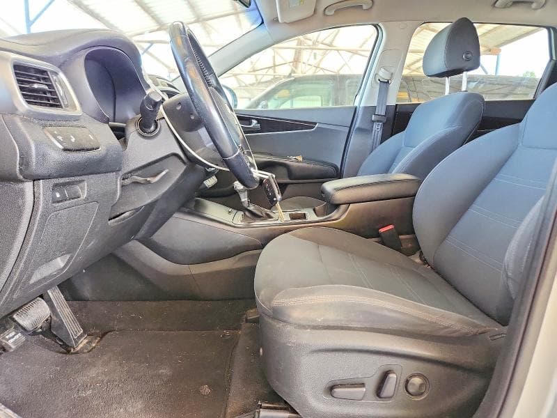 2019 KIA SORENTO LX 7