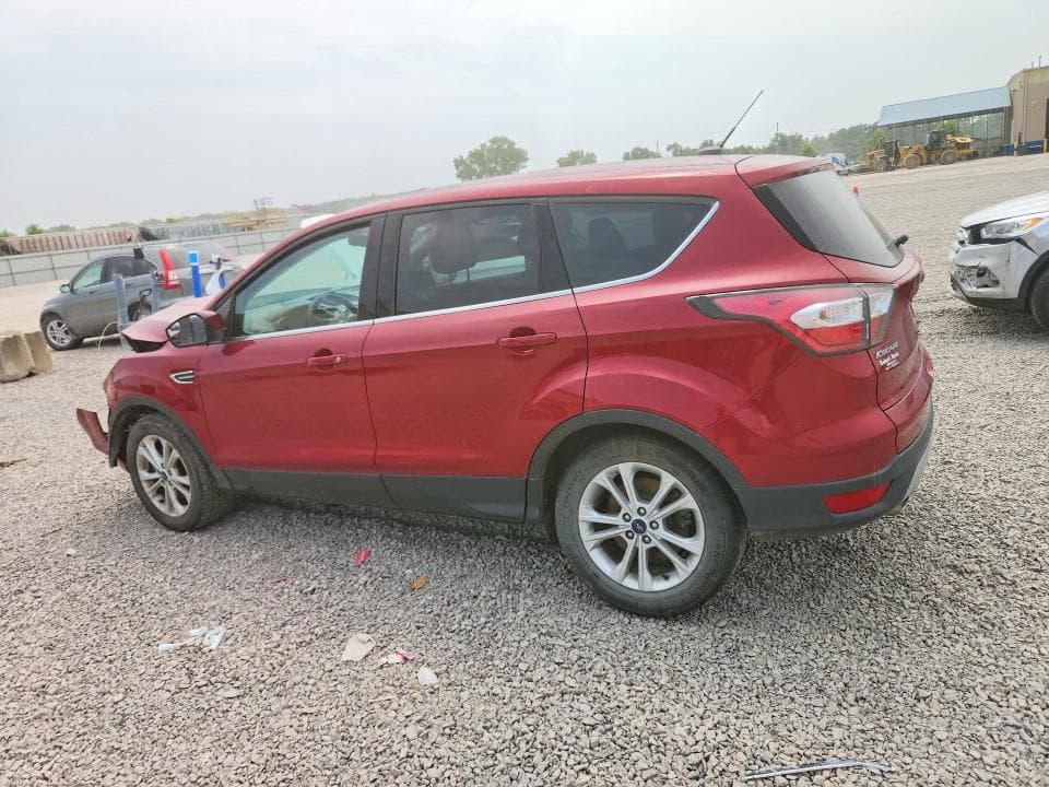 2017 FORD ESCAPE SE 2
