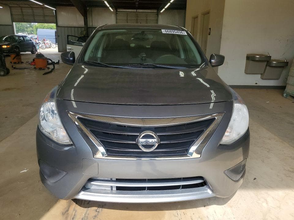 2017 NISSAN VERSA 1.6 S 5
