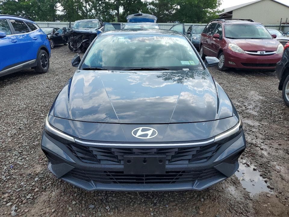 2026 HYUNDAI ELANTRA HYBRID BLUE 5
