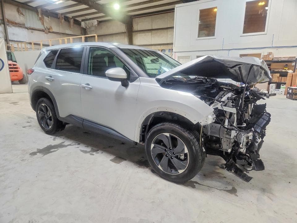 2025 NISSAN ROGUE SV 4