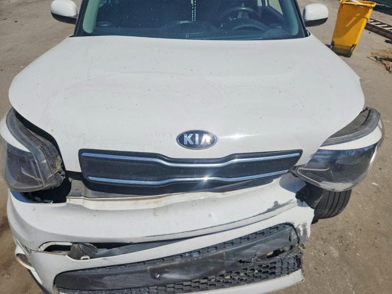 2019 KIA SOUL + 11