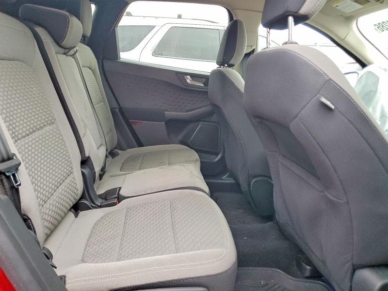 2020 FORD ESCAPE SE 10